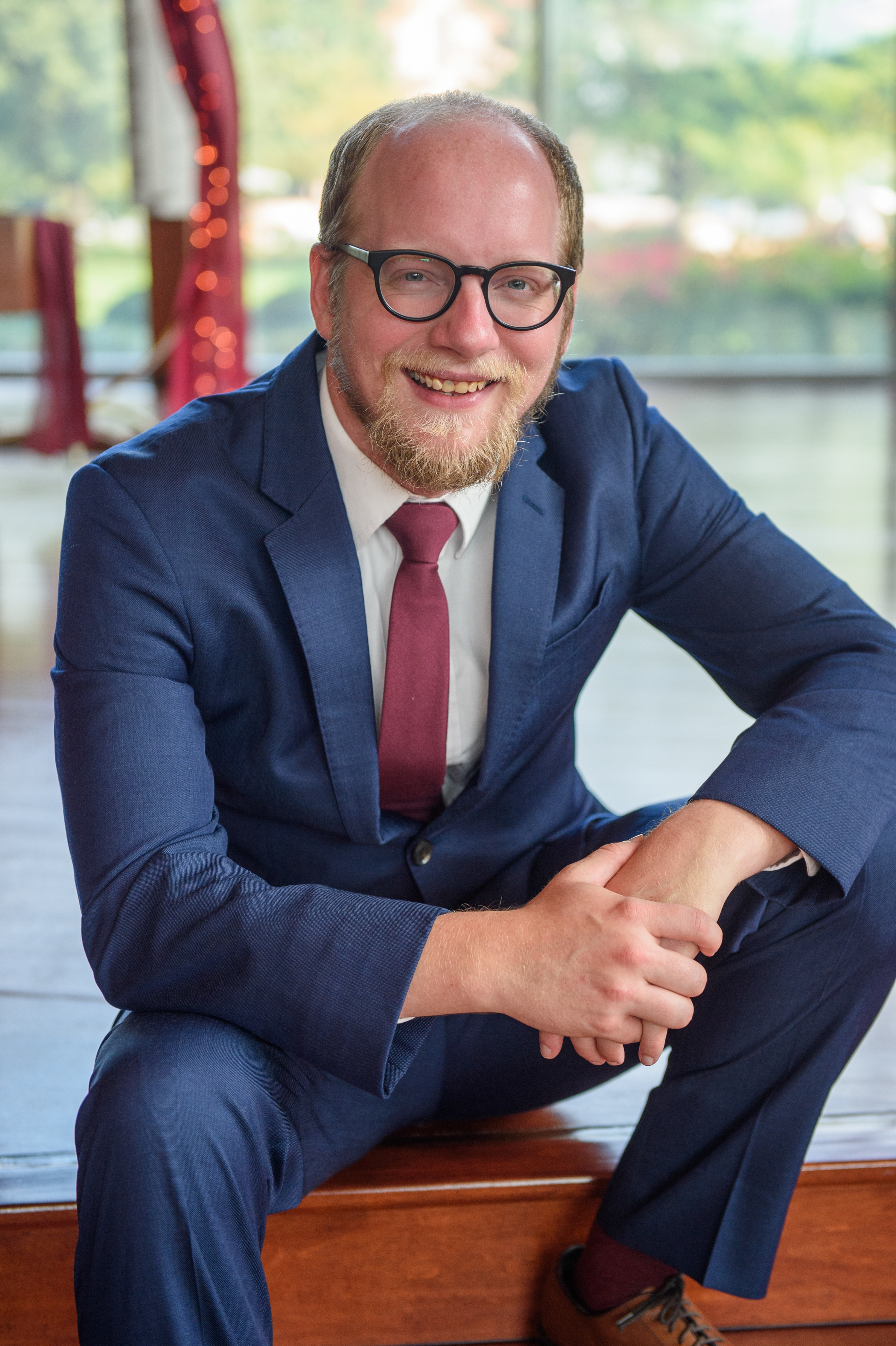 Picture of a man in a blue suit